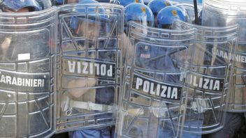 LUCCA: SOLIDARIETA’ AI COLLEGHI FERITI